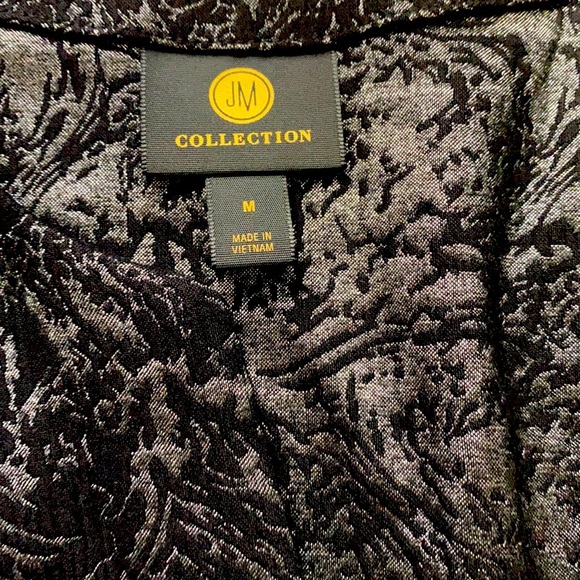 JM Collection Black Metallic Trumpet Sleeves - Picture 4 of 4